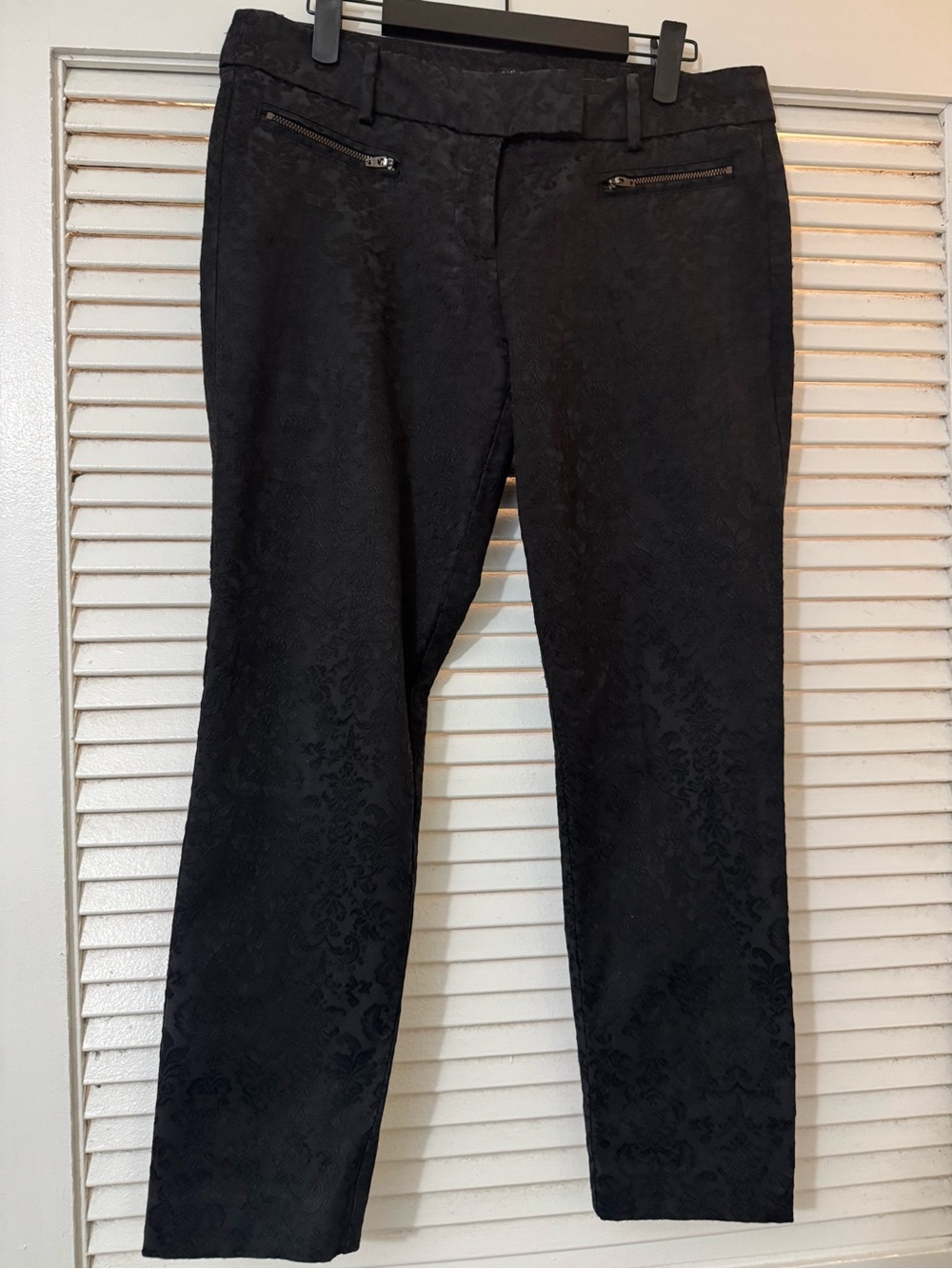 Mossimo Supply Co. Black Embroidered Cropped Ankle Pants